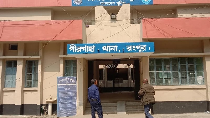 চাঁদাবাজির অভিযোগে ৬ জনকে আসামি করে বিএনপি নেতার মামলা